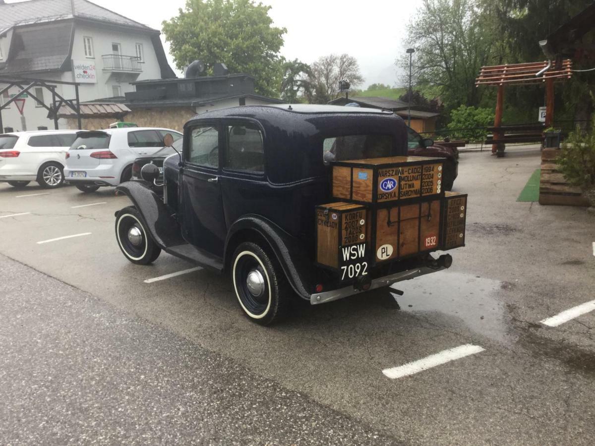 Old'S Car Zimmer & Apartment Vermietung Velden am Woerthersee Exterior photo